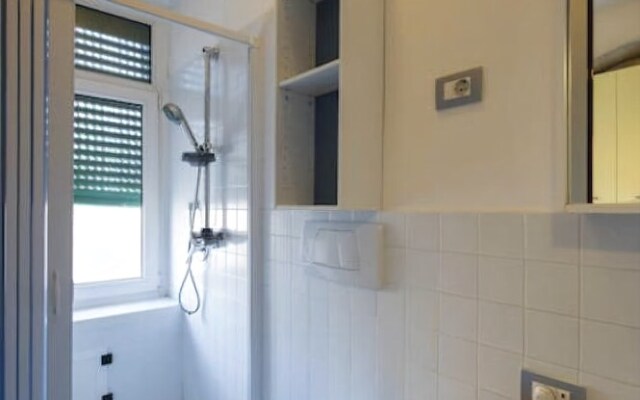 Modern & Elegant2 Bedroom Flat in Great Location