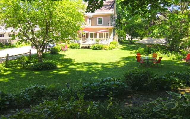 White Horse Inn