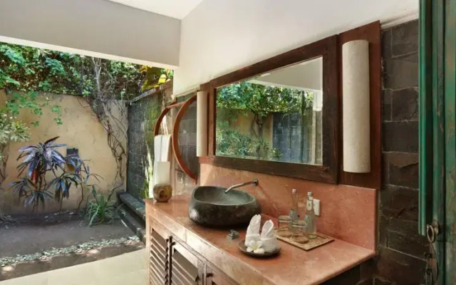 Acacias Villa
