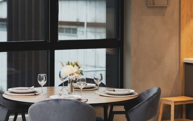 Loft Apartment Gdańsk by Renters