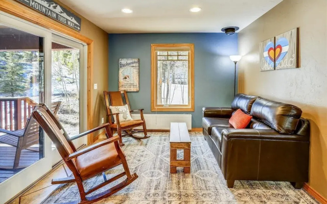 Snowy River 4 Bedroom Home by RedAwning