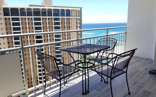 Ilikai Tower One Bedroom Lagoon View Waikiki Condos With Lanai & Free Wifi