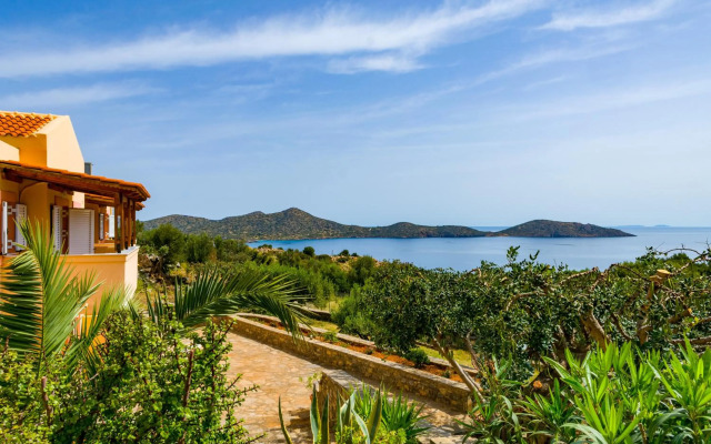 Elounda Anemelia Apartments