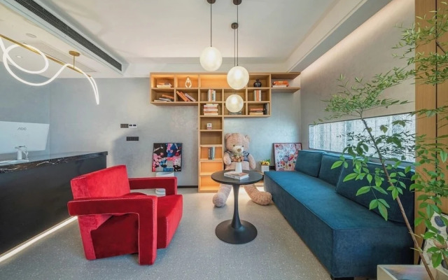 C Station Meisu Hotel