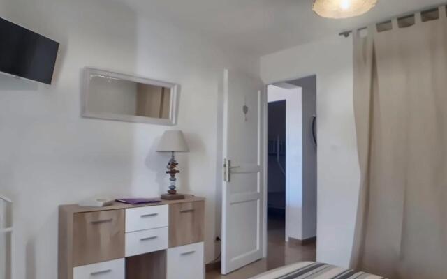 Appartement Saintes-Maries-de-la-Mer, 3 pièces, 6 personnes - FR-1-475-67