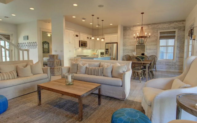 Tip'sea Saltbox 222 BE