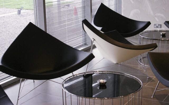 Beales Hotel