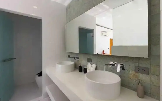 Beautiful Tropical Pool Villa - KBR6