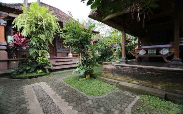 Alam Sari Homestays