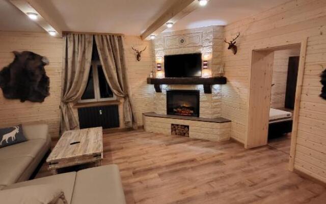 Golden GaPa Central Chalet Apartment 32