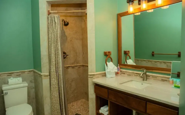 Large Oceanfront Villa With Pool Close to Village