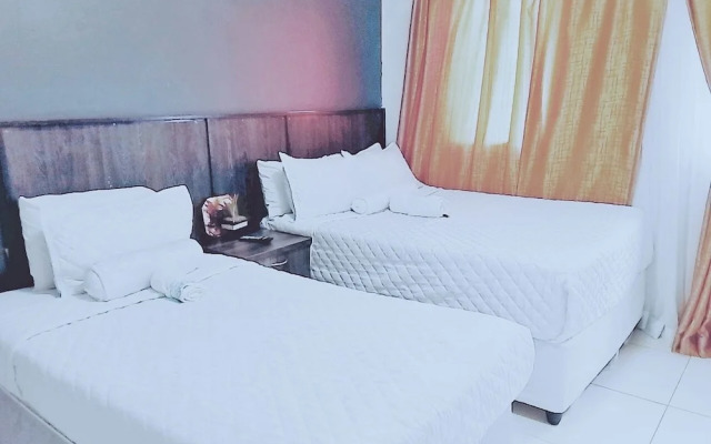 Latona Guest House & Spa