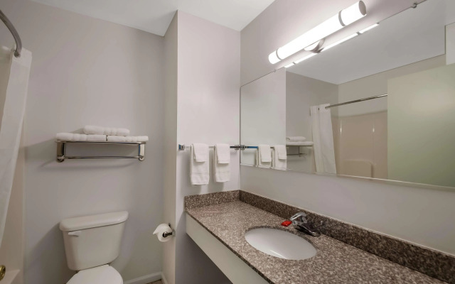 SureStay Plus Hotel by Best Western Berkeley Springs