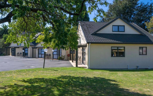 Ashleigh Court Motel