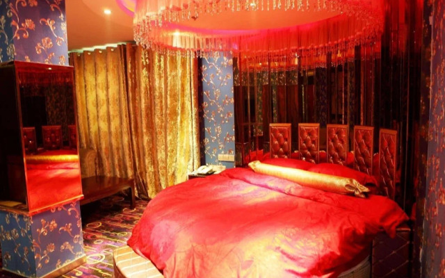 Super 8 Hotel Fu Yang Ying He Xi Lu