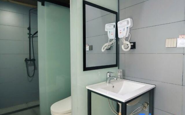 Yinxiang Xijiang Resort Hotel