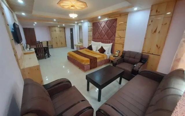 Hotel Royal Grand - Manali