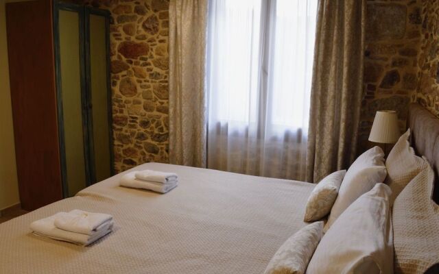 Castro Rooms Chios