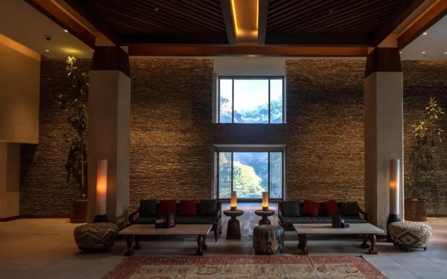 Hunza Serena Hotel