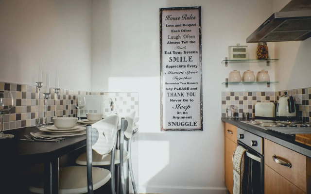 The Penthouse - Simple2let Serviced Apartments