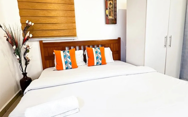 The Gallery Apartment