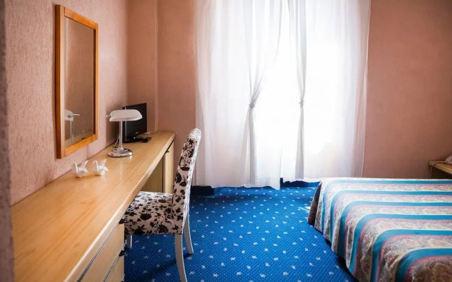 Hotel Milano Pool & Garden