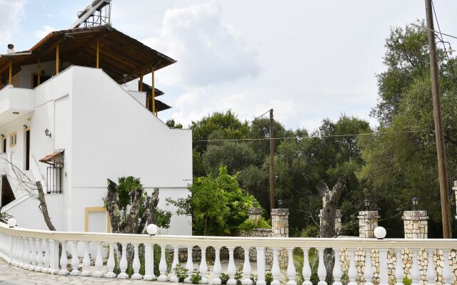 Corfu Room Apartment in the Center of the Island