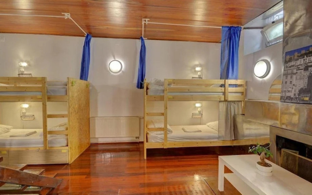 White House Lisbon Hostel