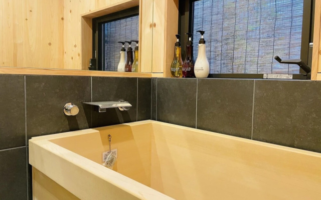 Kouhaku Kinkaku Roku