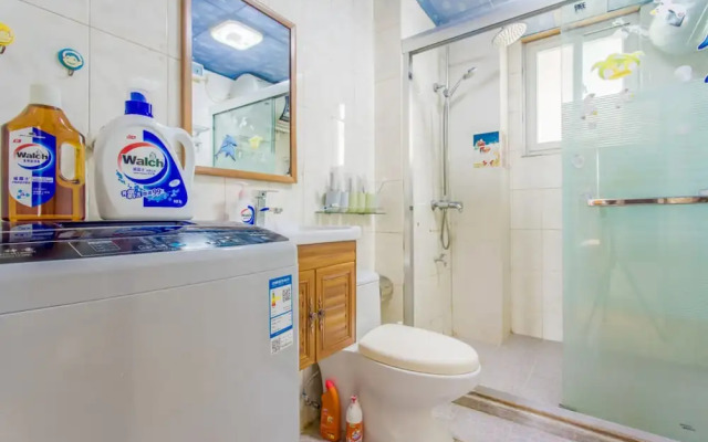 Locals Boutique Apartment Jiuzhou Port.4