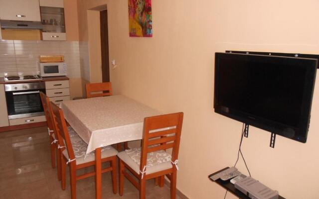 Apartments Burazer