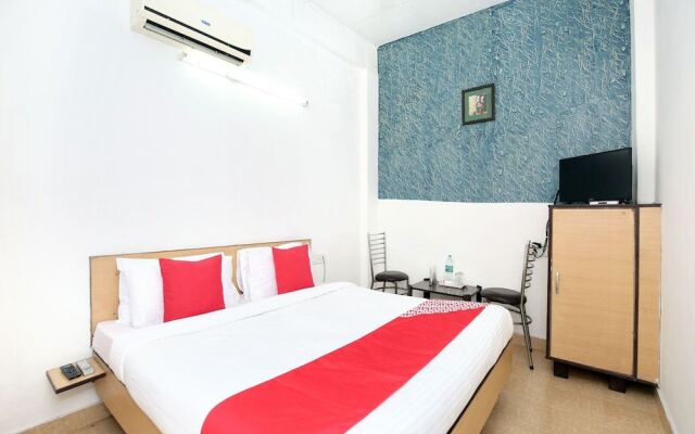 OYO 13365 Hotel Teg Royal