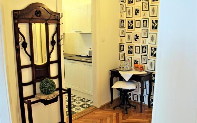 Csilla Home Apartman