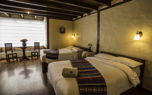 Hotel Bambú