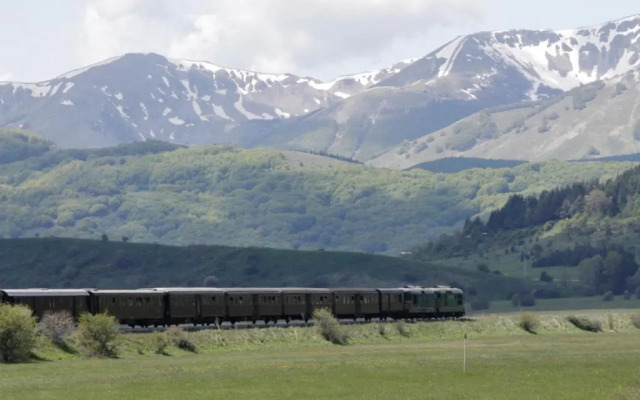 Manhattan Village Hotel