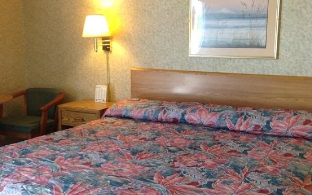 Liberty Inn North Lima