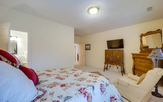 Immaculate Boone Villa w/ Entertainment Lounge!