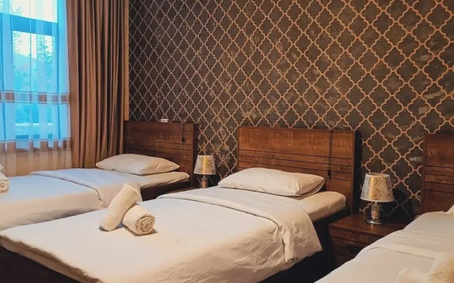 Tulpan Hotel