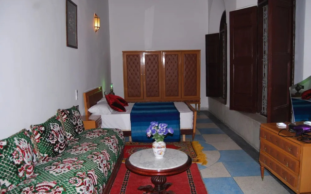 Dar Alami Salaj