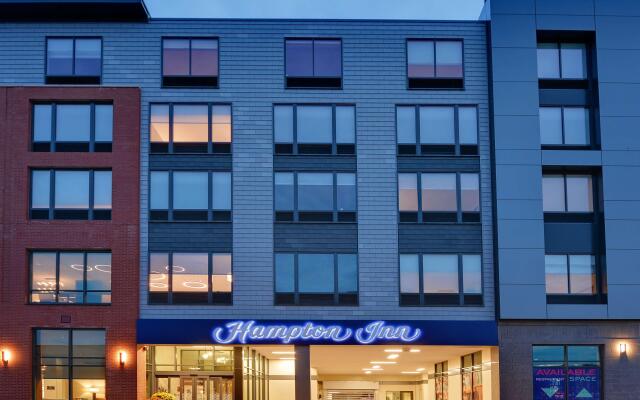 Hampton Inn Salem Boston