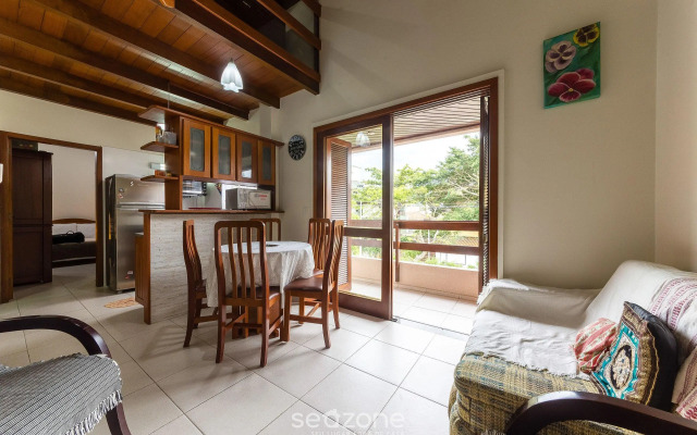 Apto 2qtos churrasq. 400 à praia | Jurerê - JBA202