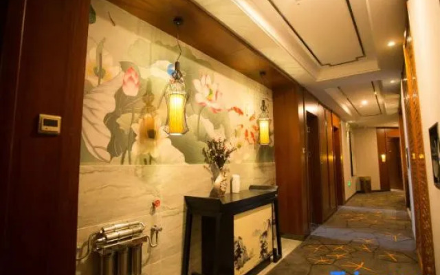 Junyi Hotel(Nanjing Jiangning Nanjing South Railway Station Wanda Store)