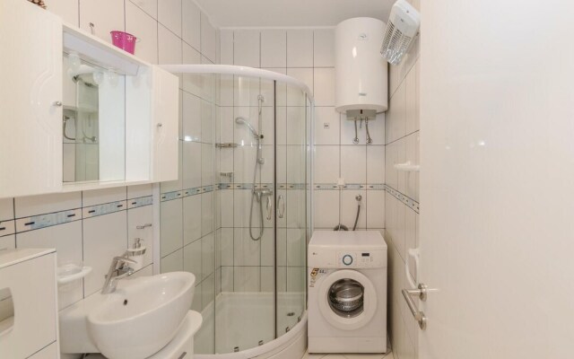 Nice Home in Pag With Wifi and 2 Bedrooms