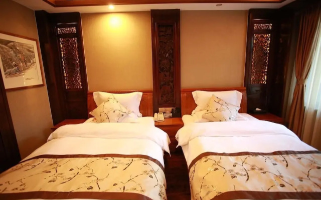 Lijiang Taohuadao Post Inn