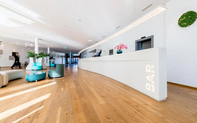 Aquatis Hotel