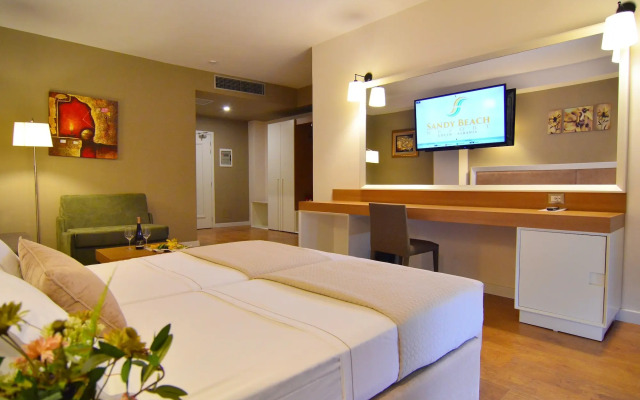 Sandy Beach Resort