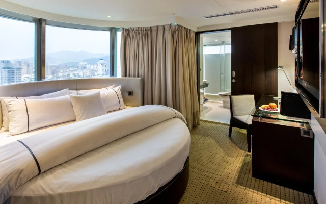 K Hotels Dunnan
