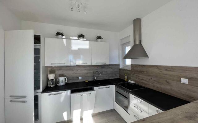 Apartment in Crikvenica 42636