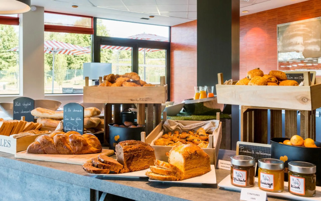 Best Western Plus Hotel Escapade Senlis