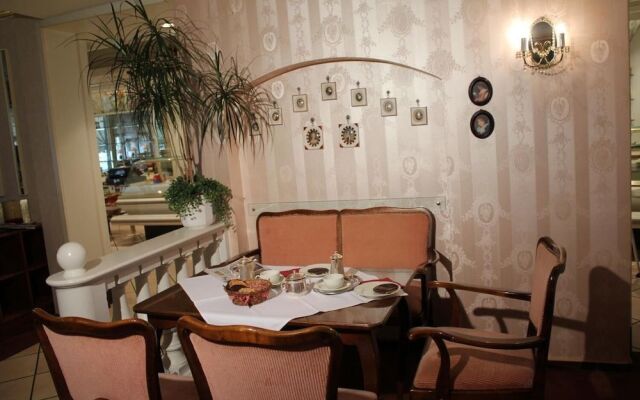 Hotel Café Adler